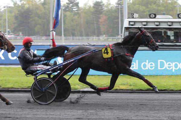 Photo FAIRPLAY D'URZY : prix en baisse